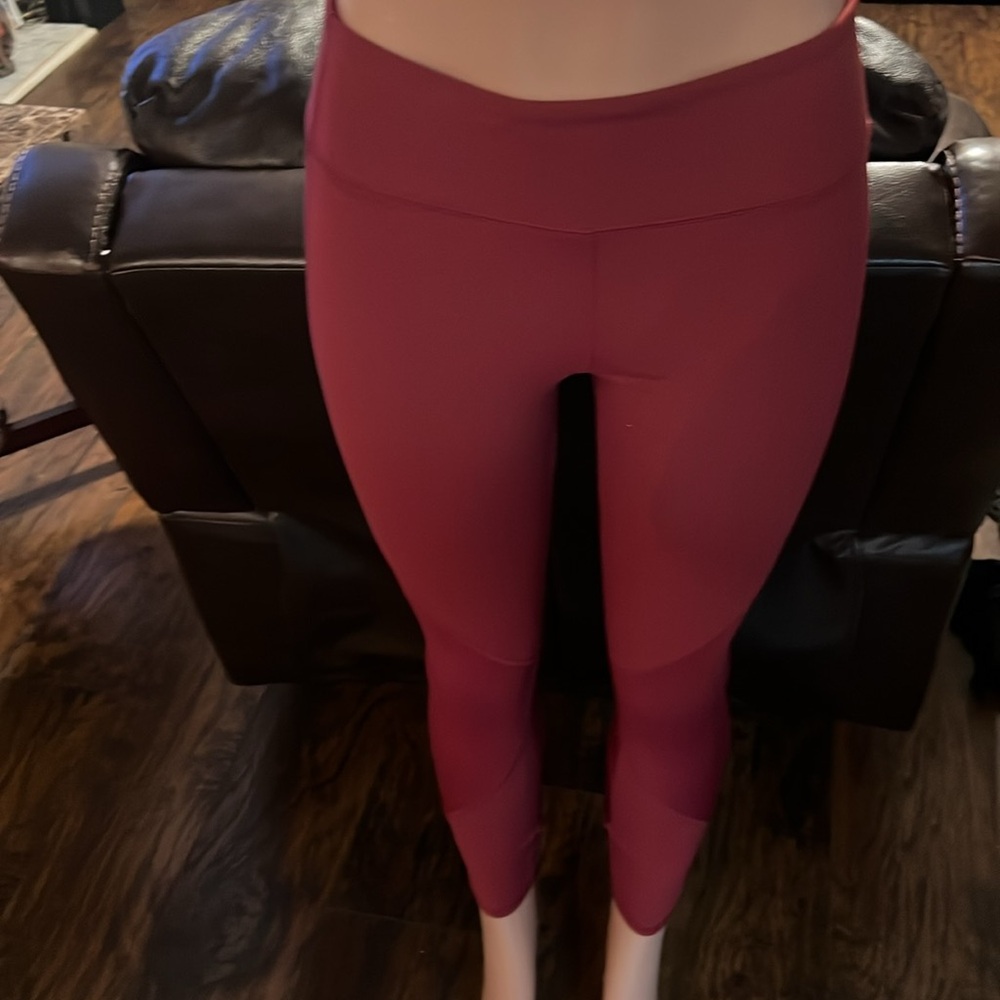 Fabletics 🤩 - Picture 3 of 5